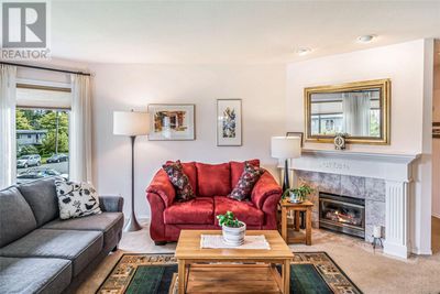 208 - 134 5 Th Ave E, Condo with 2 bedrooms, 2 bathrooms and 1 parking in Qualicum Beach BC | Image 3