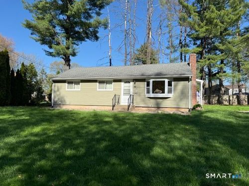 62 Brookdale Ave, Newington, CT, 06111-2823 | Card Image