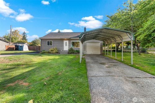 1152 32nd Ave, Longview, WA, 98632-1967 | Card Image