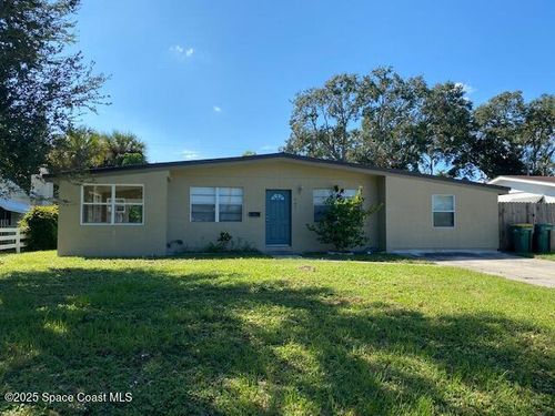 907 Espanola Way, Melbourne, FL, 32901-4104 | Card Image