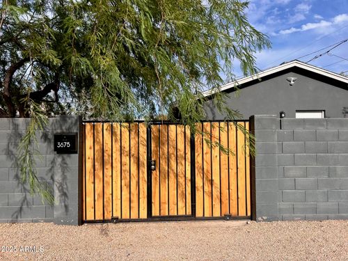 3675 N 3rd St, Phoenix, AZ, 85012-2058 | Card Image
