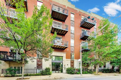401-2342 W Bloomingdale Ave, Chicago, IL, 60647-5616 | Card Image