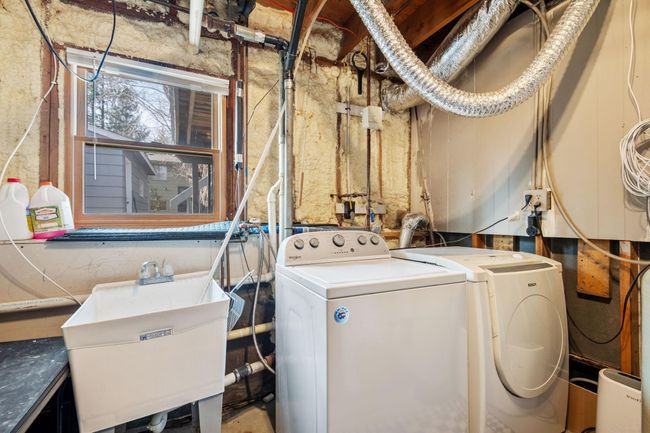 Laundry Room & Storage - Lower Unit | Image 25
