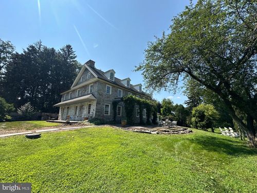 11 Cottage Ave, LANCASTER, PA, 17602-3211 | Card Image