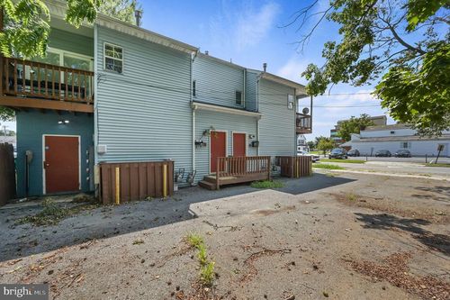 149 S Queen St, DOVER, DE, 19904-3257 | Card Image