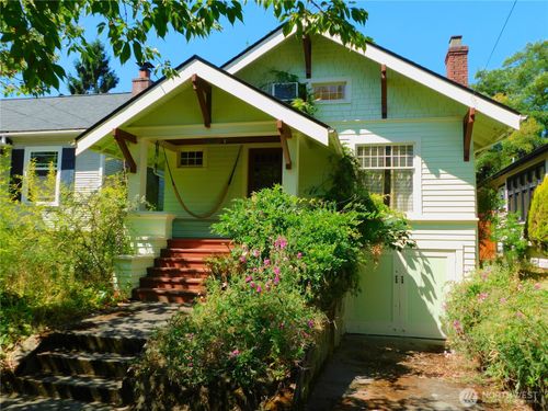 7217 4th Ave Nw, Seattle, WA, 98117-4914 | Card Image