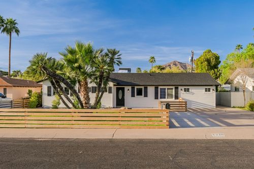 5328 E Pinchot Ave, Phoenix, AZ, 85018-8040 | Card Image