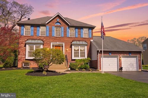 327 Abbey Ln, LANSDALE, PA, 19446-6442 | Card Image
