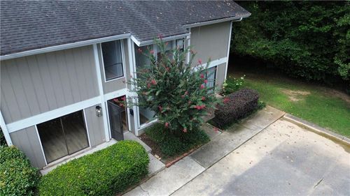 670 Powers Ferry North Se, Marietta, GA, 30067-7190 | Card Image
