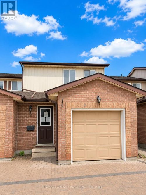 2-25 W Valleyview Road, Kitchener, ON, N2E1L5 | Card Image
