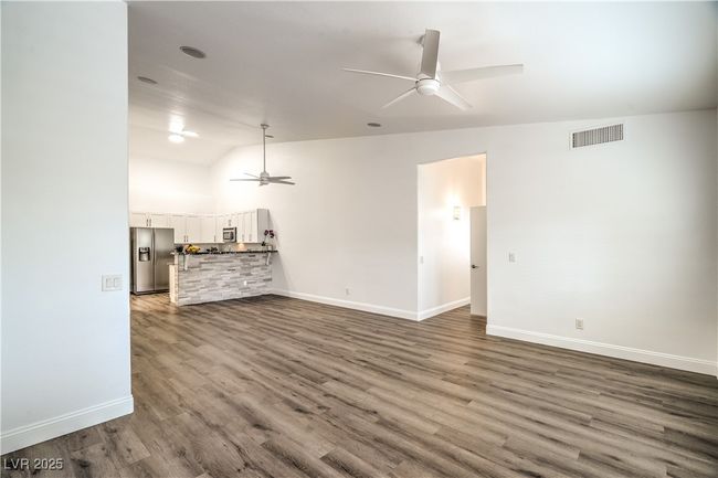 2073 - 7450 S Eastern Ave, Condo with 2 bedrooms, 2 bathrooms and null parking in Las Vegas NV | Image 19