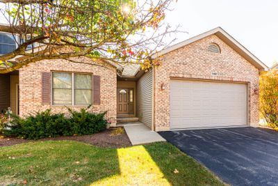 1460 Ridge Drive, Townhouse with 2 bedrooms, 2 bathrooms and 2 parking in Sycamore IL | Image 1