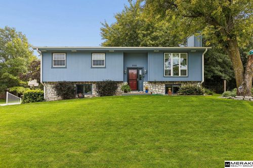 2001 N Ridge Dr, Plattsmouth, NE, 68048-5313 | Card Image