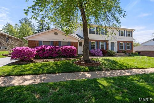 338 Branchport Dr, Chesterfield, MO, 63017-2902 | Card Image