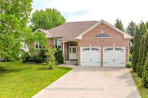 29 Old Hickory Lane, Wasaga Beach, ON, L9Z3B1 | Card Image