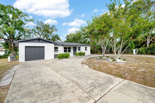 525 Hillside Drive S, St Petersburg, FL, 33705 | Card Image