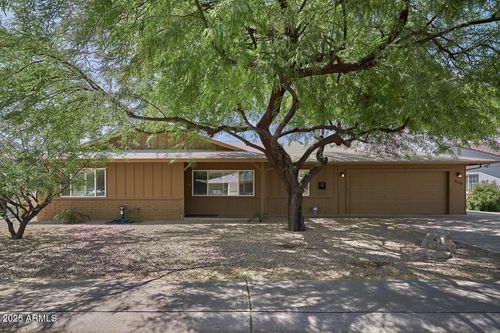 8209 E Sheridan St, Scottsdale, AZ, 85257-2343 | Card Image