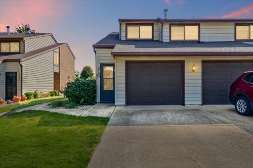 2144-2144 Harbortown Cir, Champaign, IL, 61821-6426 | Card Image