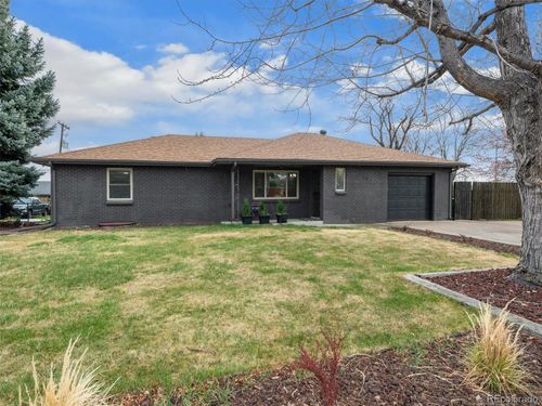 850 S Flower St, Lakewood, CO, 80226-4158 | Card Image