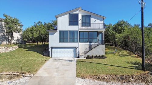10115 Longhorn Skwy, Dripping Springs, TX, 78620-2650 | Card Image