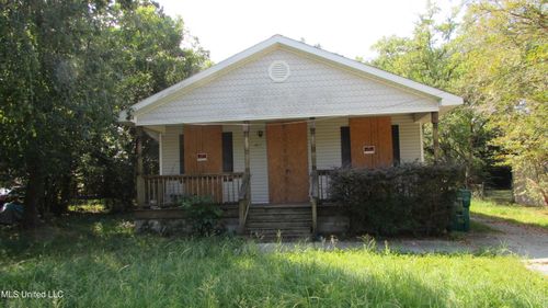 4013 Nassau St, Gulfport, MS, 39501-6729 | Card Image