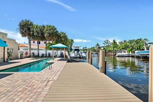 325 Bontona Ave, Fort Lauderdale, FL, 33301-2417 | Card Image