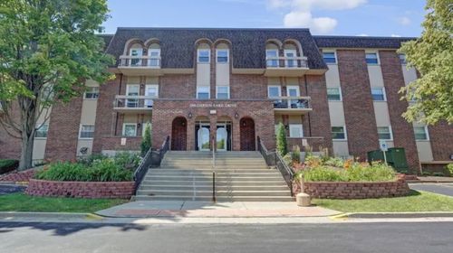 208-1501 Darien Lake Dr, Darien, IL, 60561-5091 | Card Image