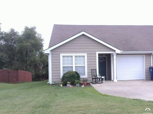 1230 Helen Ct, Eudora, KS, 66025-9547 | Card Image