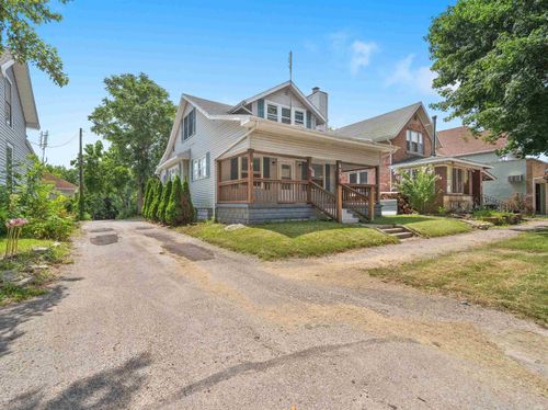 435 W Park Dr, Huntington, IN, 46750-2615 | Card Image