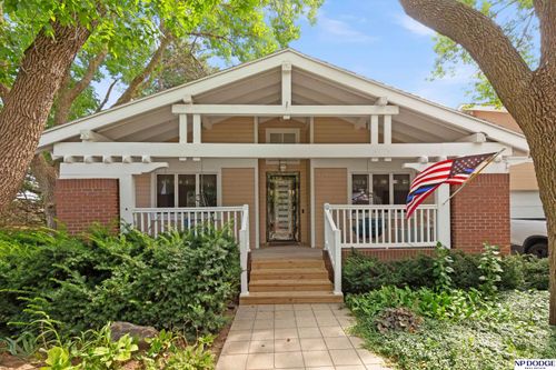 223 N 127th Plz, Omaha, NE, 68154-2167 | Card Image
