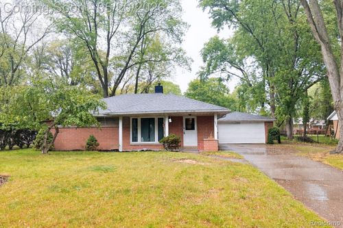 25306 Kildare St, Southfield, MI, 48033-5354 | Card Image