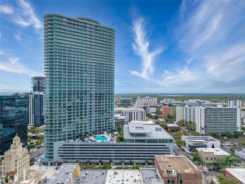 1106-400 Central Ave, ST PETERSBURG, FL, 33701-3886 | Card Image