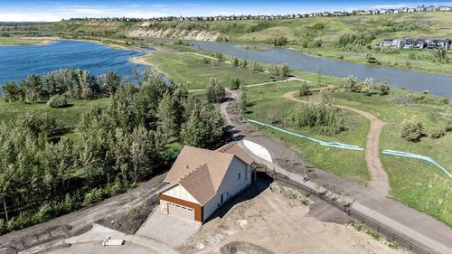 288 Wolf River Dr Se, Calgary, AB, T2X5J9 | Card Image