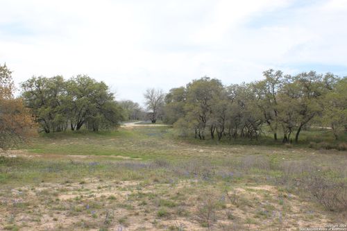 818 Encino Way, Natalia, TX, 78059 | Card Image