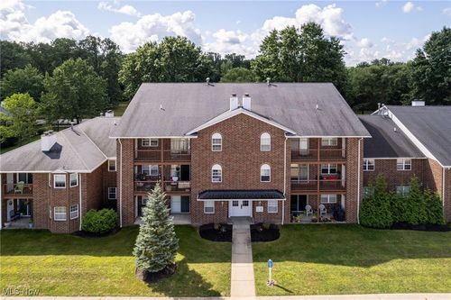 apt-311-1150 Tollis Pkwy, Broadview Heights, OH, 44147-1858 | Card Image