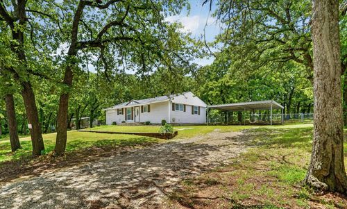 186 Garnet Rd, Springtown, TX, 76082-2759 | Card Image