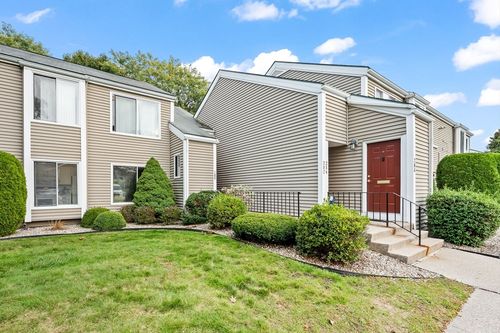 282-282 Nassau Dr, Springfield, MA, 01129-1428 | Card Image