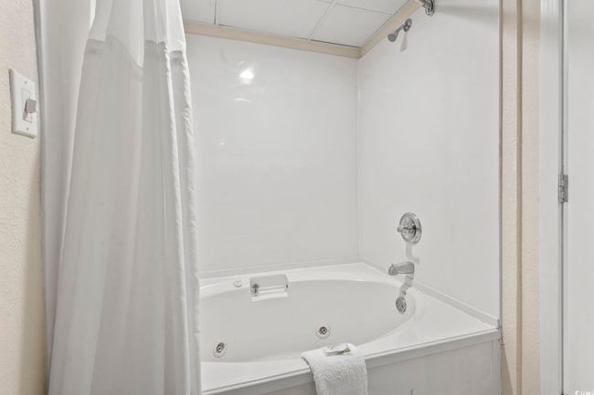 1430 - 2300 N Ocean Blvd, Condo with 1 bedrooms, 2 bathrooms and null parking in Myrtle Beach SC | Image 14