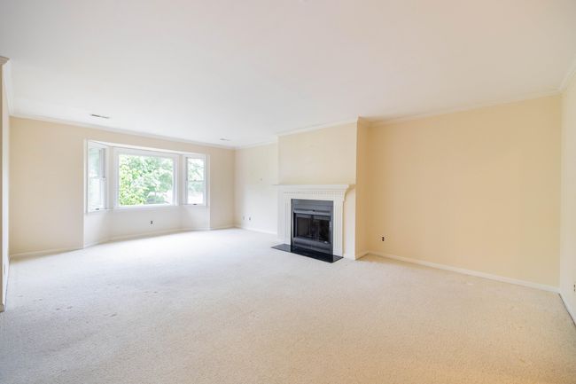 APT-42 - 8597 Mathias Dr, Condo with 2 bedrooms, 2 bathrooms and null parking in Grosse Ile MI | Image 5