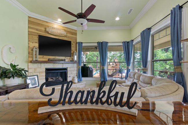 13518 Pikes Peak Cir, House other with 4 bedrooms, 4 bathrooms and null parking in Rogers AR | Image 13
