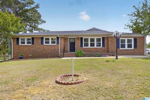 25 Glen Davis Rd, OXFORD, AL, 36203-3785 | Card Image
