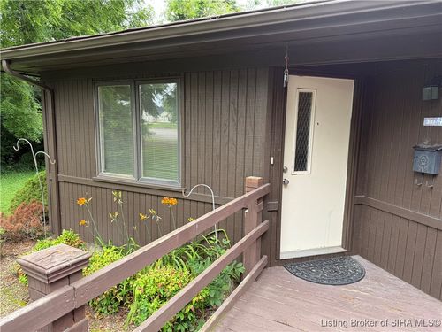 310 Paradise Ave, Sellersburg, IN, 47172-1443 | Card Image