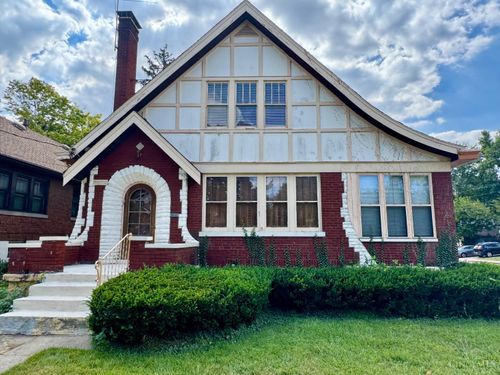 3075 Penrose Pl, Cincinnati, OH, 45211-6718 | Card Image