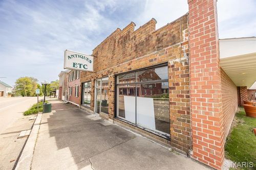 108 E Saint Louis St, Lebanon, IL, 62254-1667 | Card Image