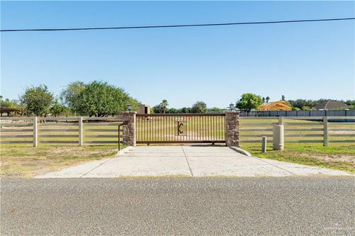 6700 N Taylor Rd, McAllen, TX, 78504-6153 | Card Image