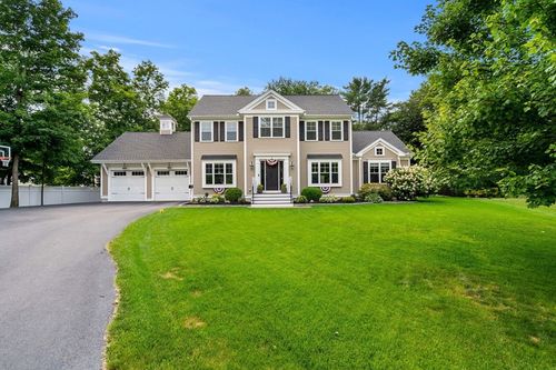 2 Jefferson Ct, Georgetown, MA, 01833-2536 | Card Image
