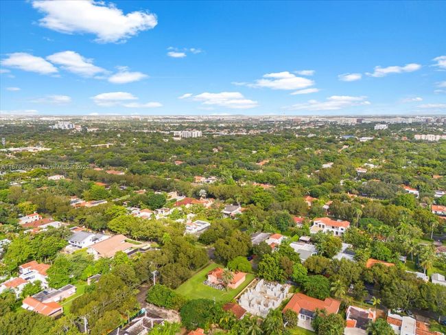 1258 Obispo Ave, House other with 5 bedrooms, 6 bathrooms and null parking in Coral Gables FL | Image 15