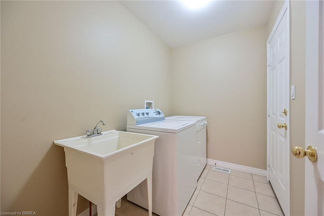 15 - 385 Park Rd N, Townhouse with 2 bedrooms, 2 bathrooms and 2 parking in Brantford ON | Image 26