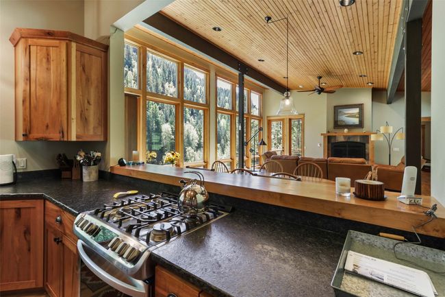 318 Mt Highway 56, House other with 2 bedrooms, 4 bathrooms and null parking in Noxon MT | Image 20