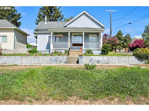 400 Mccoy St, Moro, OR, 97039-3088 | Card Image